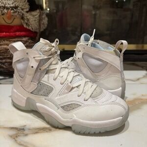 Nike Jordan Sneakers Women's 9 Jumpman Two Trey Light Blue & White Hoops